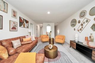 Modern Comfort, Close to Everything - 7