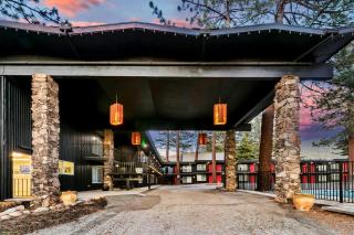 Ambassador Lake Tahoe - 9