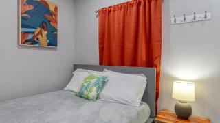 9 Units • Shared Courtyard • Sleeps 26 - 5