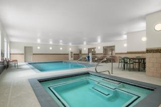 Garner Hotel Madison - Huntsville Airport by IHG - 3