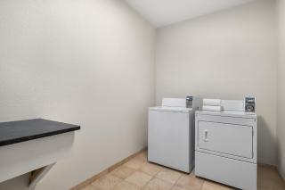 Garner Hotel Madison - Huntsville Airport by IHG - 2