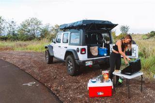 Island Breeze Camper Coastal Glamping with Full Gear Included - 8