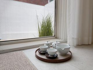 5 min to station, Direct Bus Access, 3BR, 4Beds, 2Beths, Entire 1st Floor House with Private Yard, Free Luggage Storage - 9