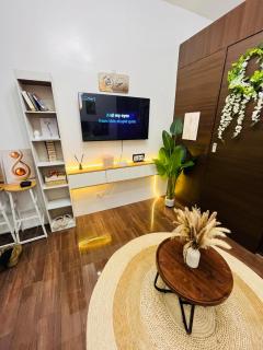 Hiraya Staycation, Air Residences, Makati - 8