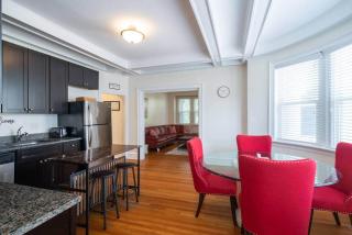 “Red” 2-bedrm Apt in Jenkintown w/Free Parking - 8