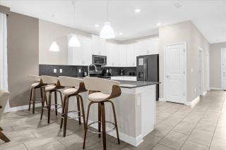 9 Bedrooms 5 Bathrooms Storey Lake 4559 NL - 7