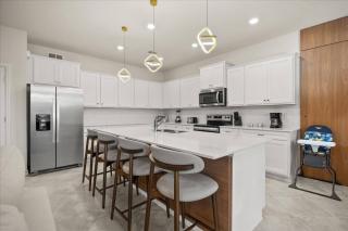 10 BD 8 BA Windsor Cay 16207 CC - 3