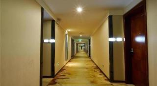 Borrman Hotel Guangzhou Changlong Shiqiao Metro Station - Guangzhou - 9