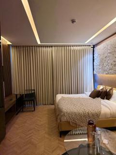 Gurugram Entire unit - 4