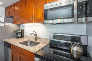 Kihei Kai Nani #12-337 Updated Expansive Outdoor Living, Near Beach, AC - 3