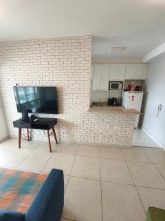 2 Dorms Andar Alto com Piscina aquecida PINHEIROS - 5 Pessoas - 6