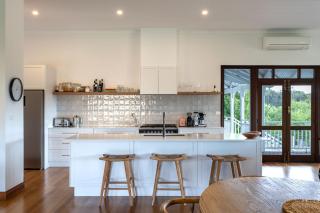 Millbrook Farmhouse I Private Properties - 3