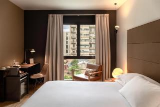 Alexandra Barcelona Hotel, Curio Collection by Hilton - 4