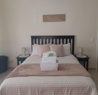 Sunset Sails 2 Apartment - 1