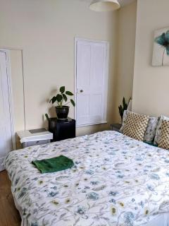 Homestay in NG5 area - 2
