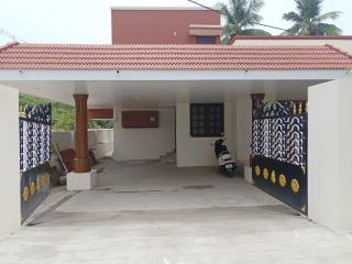 Mayoora Homestay 2 BHK - 9