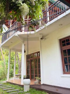 Hillcrest Bungalow - 3