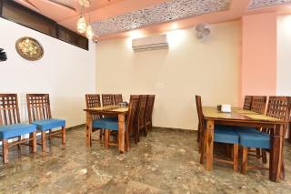 FabHotel Dream Stay - 1