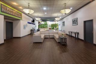 Wyndham Garden Detroit Metro Airport - Romulus - 2