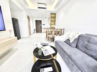 Lloyd's Daily Suites - SOHO Residence, Bui Vien Walking Street, BenThanh Market & SG's Vibe - 9