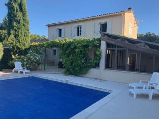Villa Provençale Avec Piscine Proche D'avignon - 9