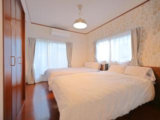 100 sqm Private House 3 Bedrooms Kids Space Sleeps 9 Quiet Area High Speed Wifi - 4