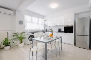 Renovated Modern Home with Parking in Heraklion - 2