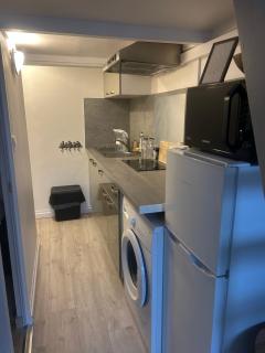 Studio de charme donnant sur jardin arboré dans le calme absolu - 9