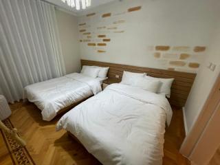Aura properties - 3