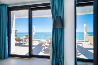 Villa Sun Luxury Apartments Sea View - 8
