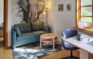 1 Bedroom Beautiful Apartment In Wingst - 2