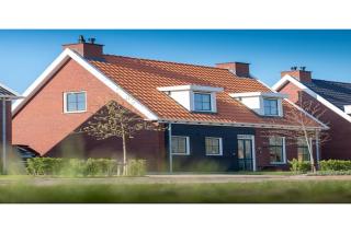 luxury 8-person Wellness villa with sauna and outdoor hot tub is unique - 2