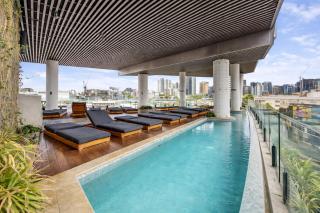 FV Flatiron Suites Fortitude Valley - 9