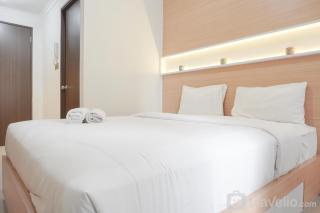 Fancy and Comfort Studio at Transpark Cibubur Apartment By Travelio - 7