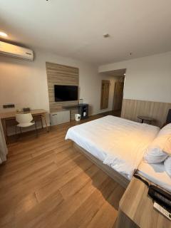 Hanting Hotel Shanghai Hongqiao Hub Railway Station - 4