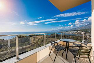 ARA Lux Apartments - 1