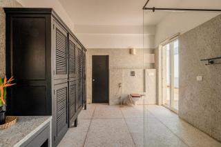 7BHK Seaview Villa with Infinity Pool & Ropeway Lift - 7