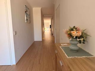 Large Home Accessible Spacious and Ready to Enjoy - 4