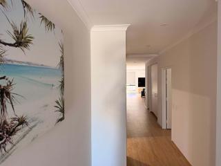 Large Home Accessible Spacious and Ready to Enjoy - 1