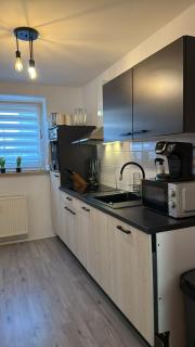 Cozy Apartment near Exhibition Center - 9