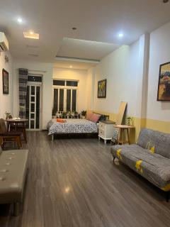 CleanRoom-1km to BuiVien-Max4People - 3