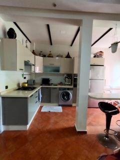 L'Art de Vivre Cosy avec Terrasse et Piscine - 4