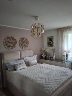 Homely Apartments near Exhibition area - 0