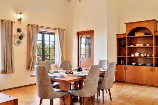 SaffronStays Casa Montana - 6