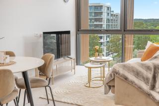 Prime Dickson 1BR w Free Wifi, Parking n Gym - 1