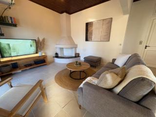 Cedrus-Seafront Ionian Stay - 5