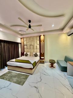 Taki Maldive Resort - 8