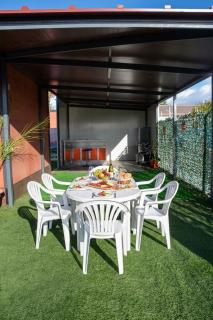 Casa Germán a house with Pool, BBQ & Kids Area - 8