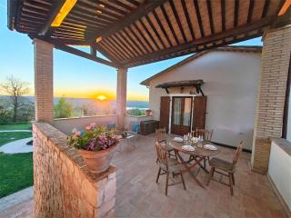 Lyfe Umbria Infinity Pool up to 16 people - 8