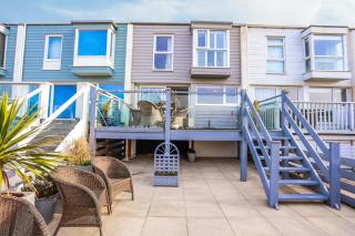 Sea View 3 bedroom seaside property - 7